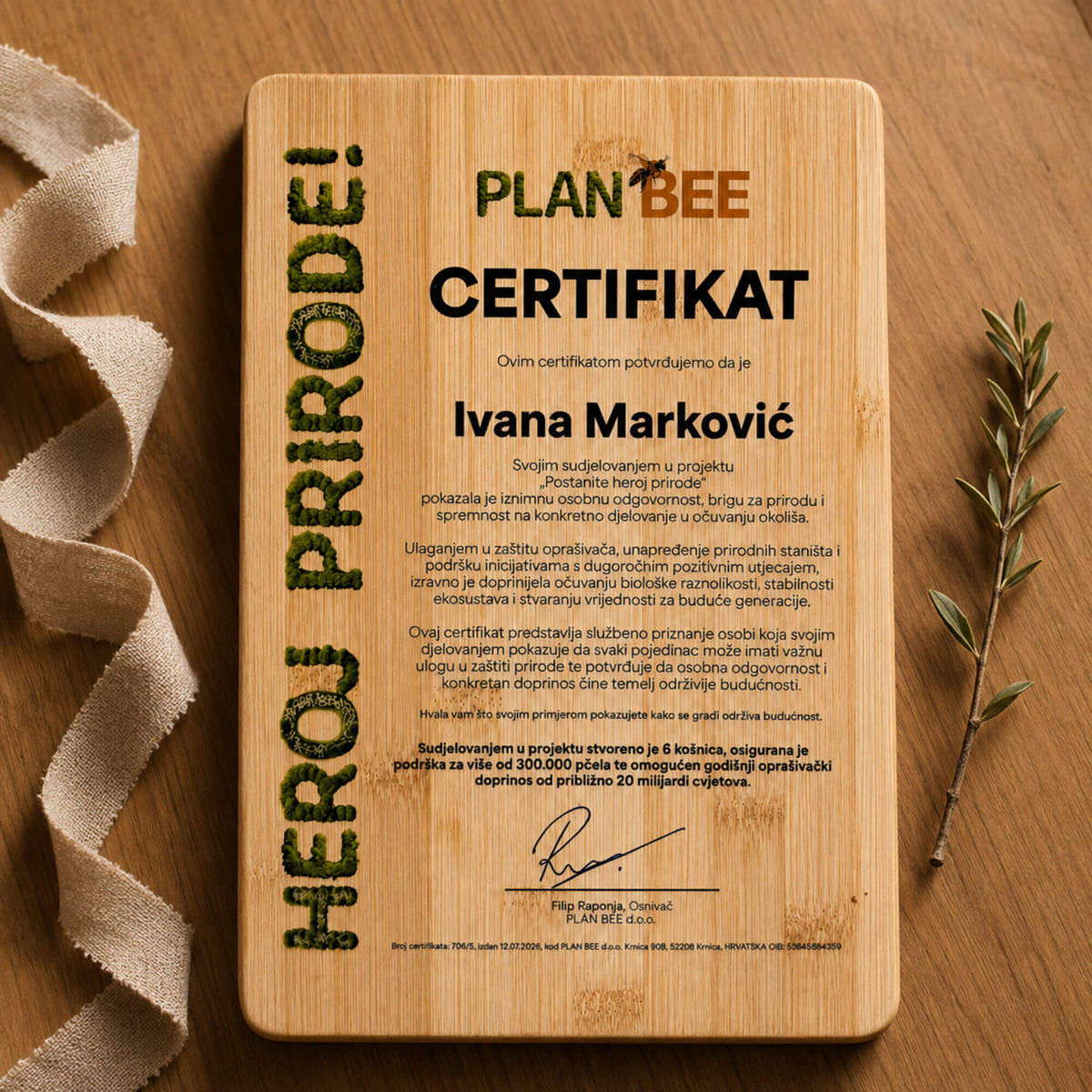 Kleiner Naturheld – Personalisiertes Wildbienenhaus